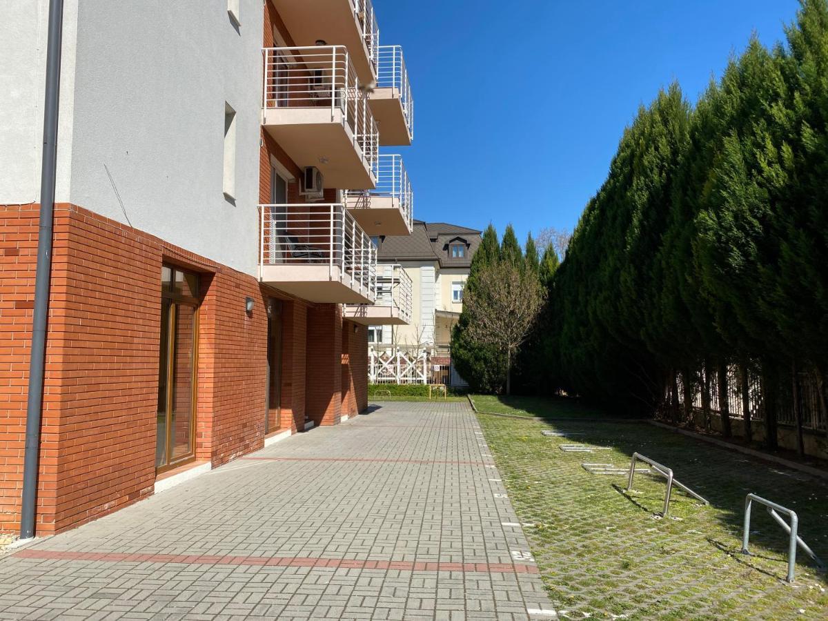 Apartamento Dorina Wellness Siófok Exterior foto