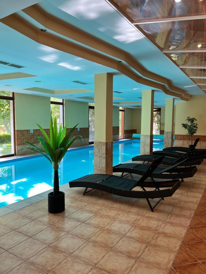 Apartamento Dorina Wellness Siófok Exterior foto