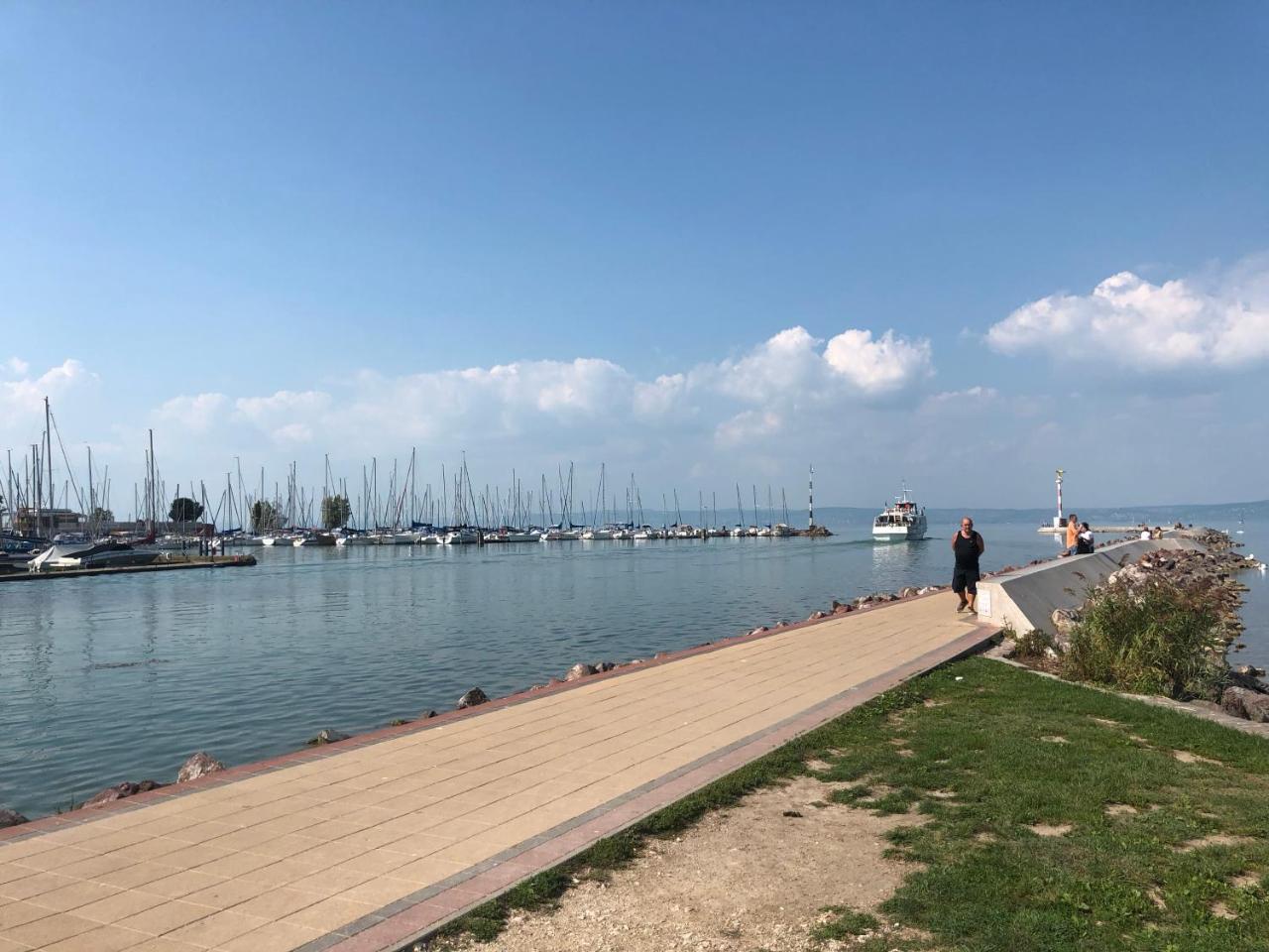 Apartamento Dorina Wellness Siófok Exterior foto